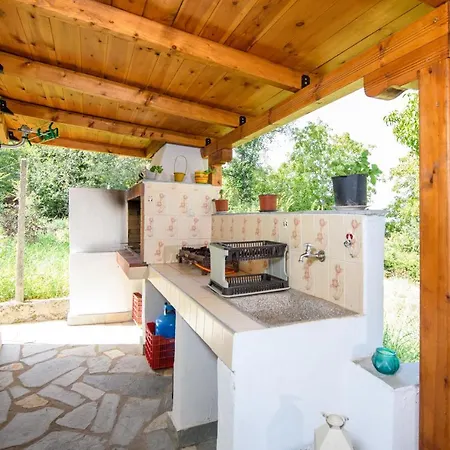Holiday home Suzana